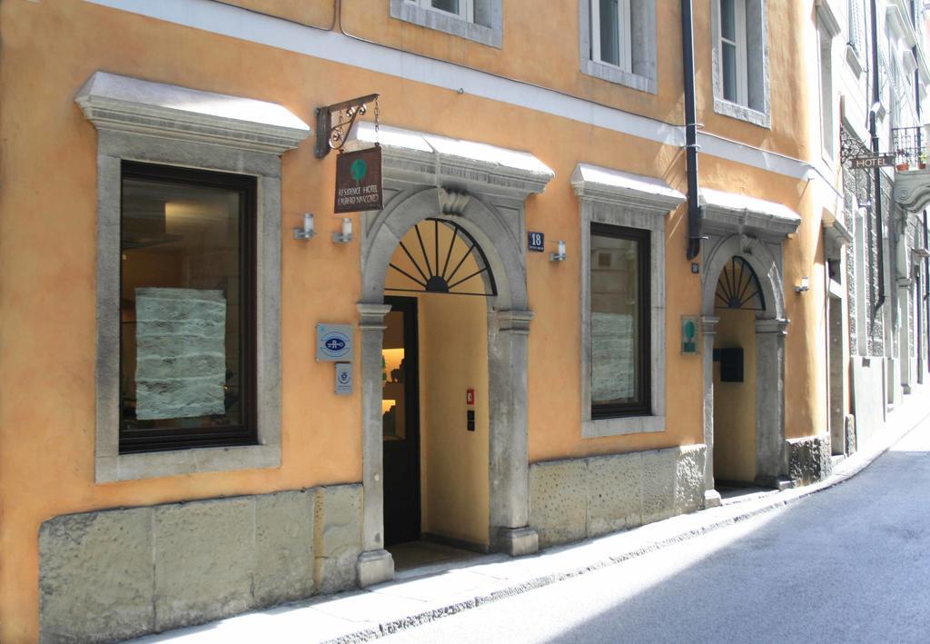 Boutique Hotel Albero Nascosto Триест Экстерьер фото